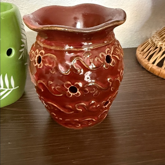 Scentsy plug in warmers assortment - Picture 5 of 5